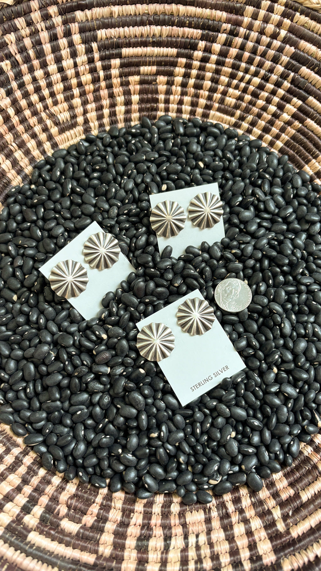 NATIVE AMERICAN MADE ROUND PLAIN CONCHO EARRINGS