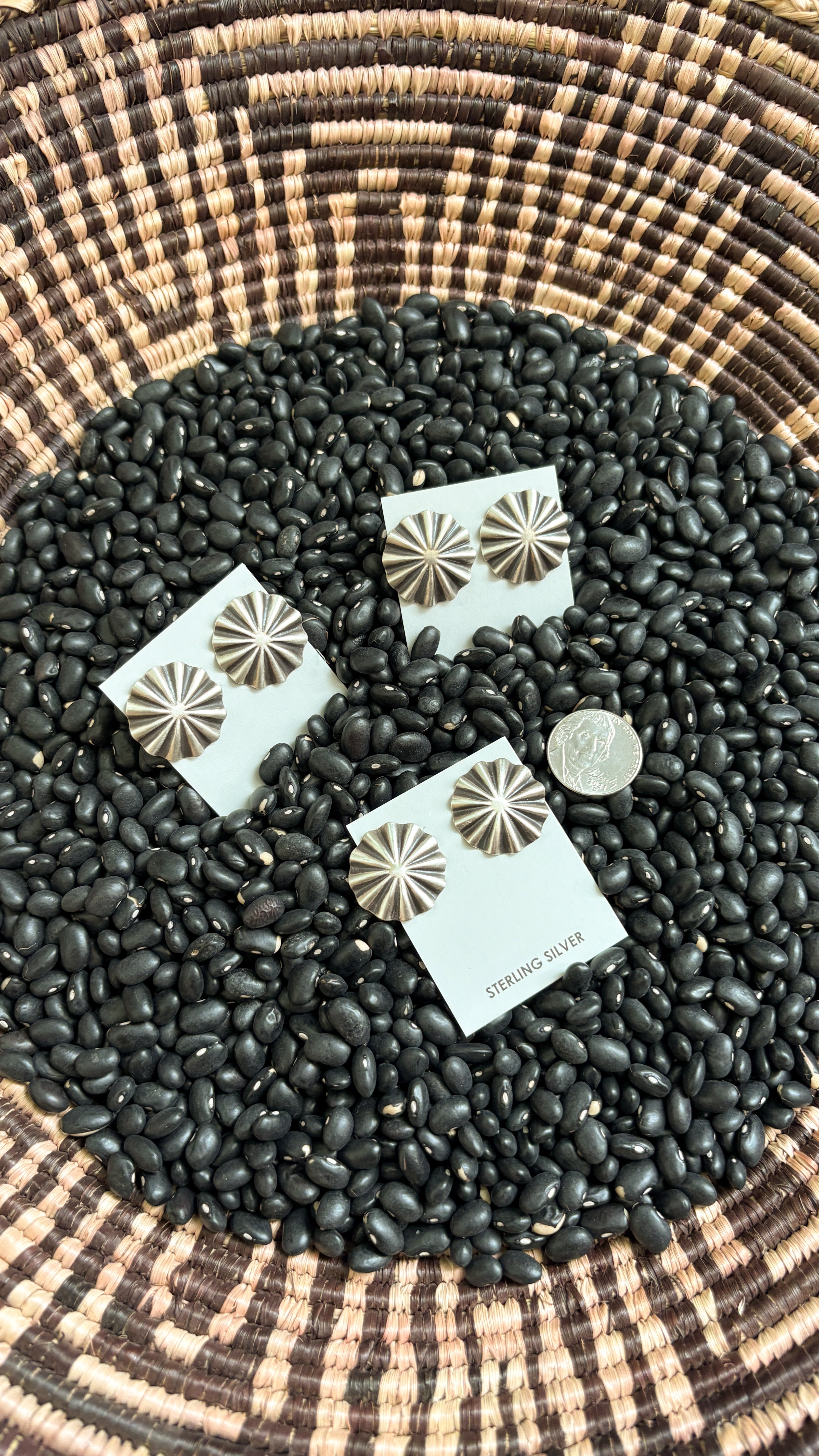 NATIVE AMERICAN MADE ROUND PLAIN CONCHO EARRINGS